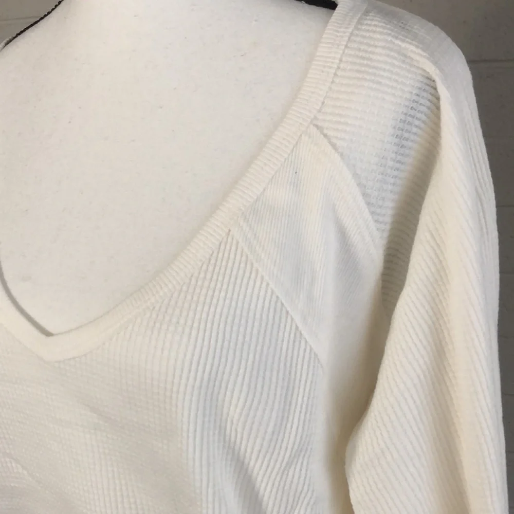 NWT Free People Santa Clara Thermal in Alabaster - Picture 5 of 14